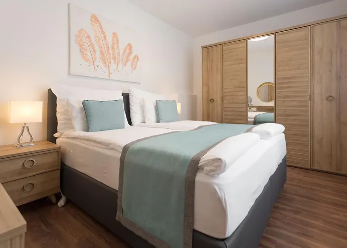 Mar Suite Apartments - Simmering